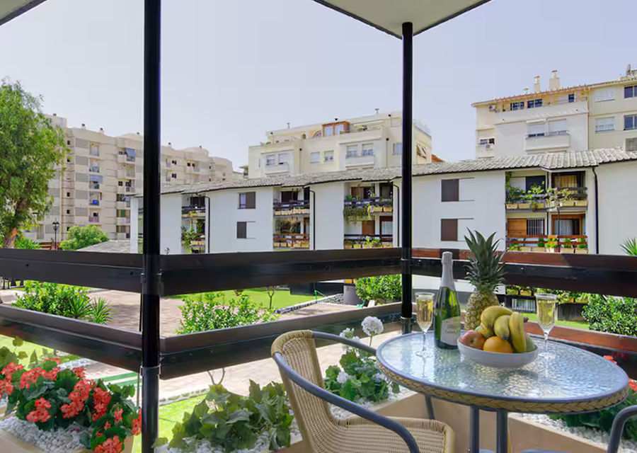 High-Quality 2-Bed Apartment